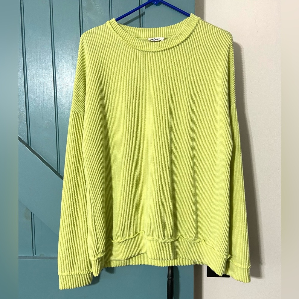 Blumin Apparel Women’s Pull Over Ribbed Top Size Medium